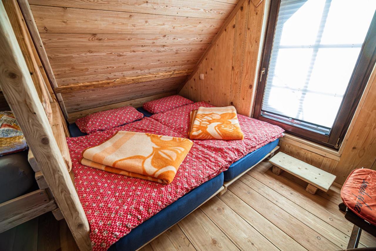 Cvet Gora - Camping, Glamping And Accomodations Zgornje Jezersko Zewnętrze zdjęcie